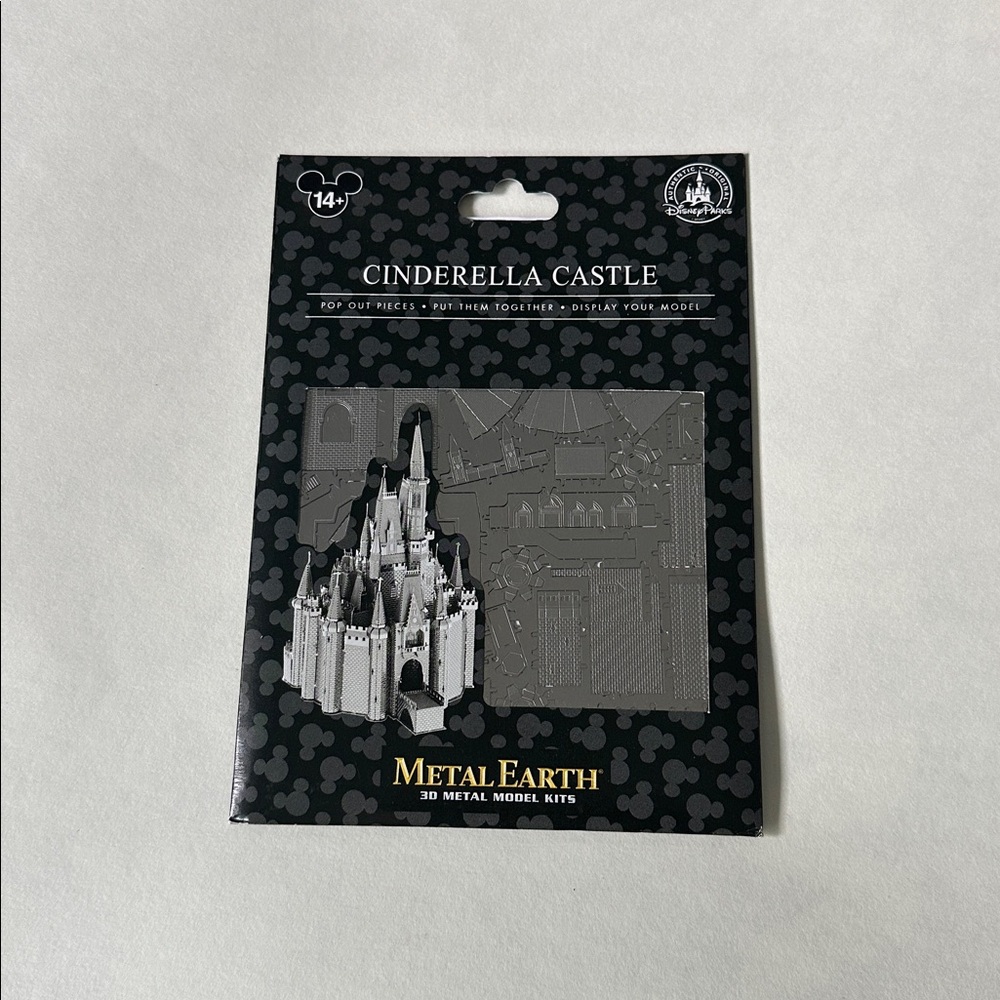 Disney Cinderella Castle Silver Model Kit